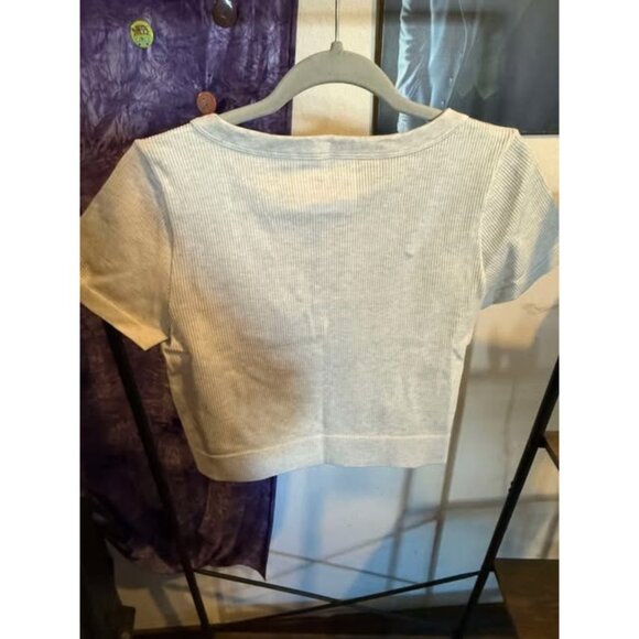 Womens Short Sleeve V-Neck Seamless T-Shirt Wild Fable Heather Gray XL - Picture 2 of 3